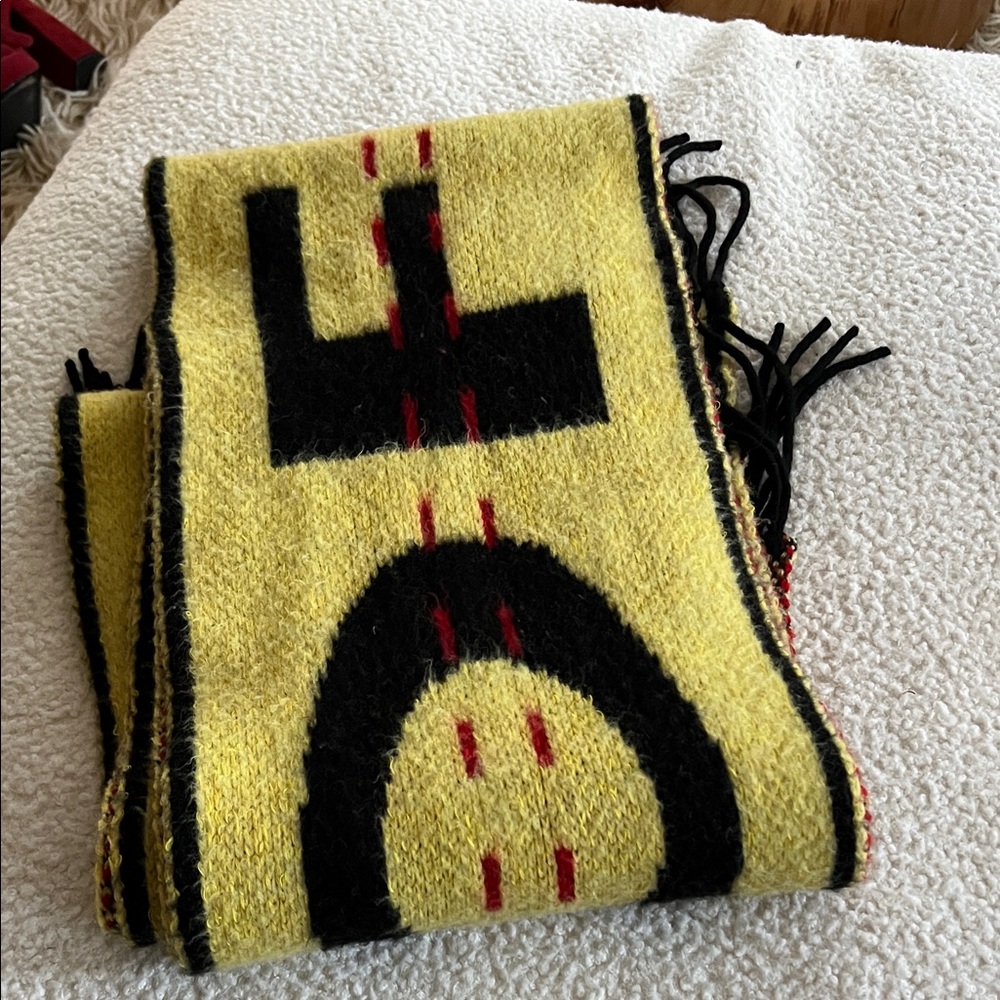 Off White designer Yellow and Black Graphic Knit Scarf